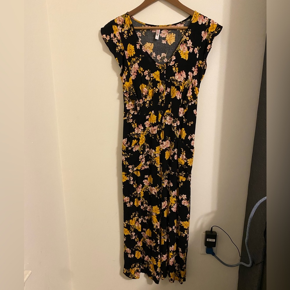 Pant jumpsuit size small